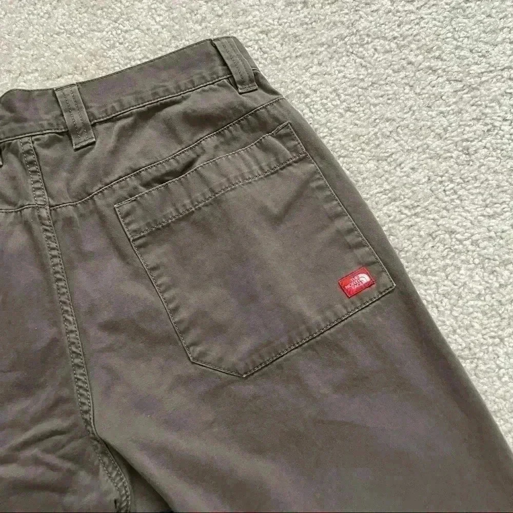 The North Face Men’s Shorts Olive Green Men’s Size 34 Long style#AU8W Outdoor